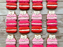 Load image into Gallery viewer, Valentine’s Macarons
